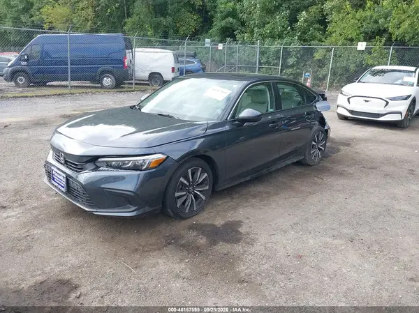 2HGFE1F74RH311768 — 2024 Honda Civic, фото 2 с аукциона IAAI, Задняя часть слева