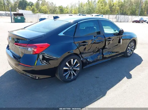 2HGFE1F76RH336574 — 2024 Honda Civic, фото 4 с аукциона IAAI, Правый бок