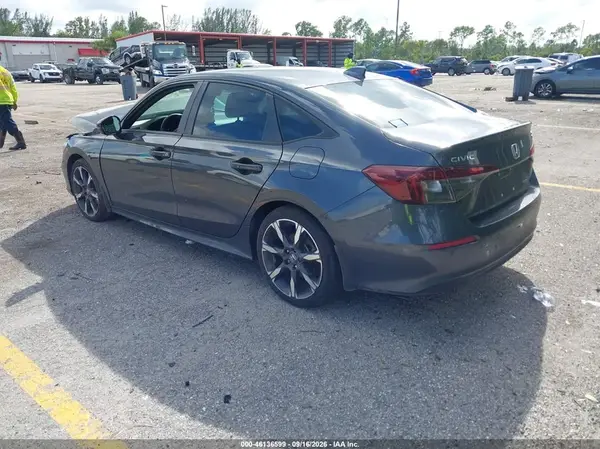 2HGFE4F8XSH305473 — 2025 Honda Civic, фото 3 с аукциона IAAI 14.10.2026, Передняя часть