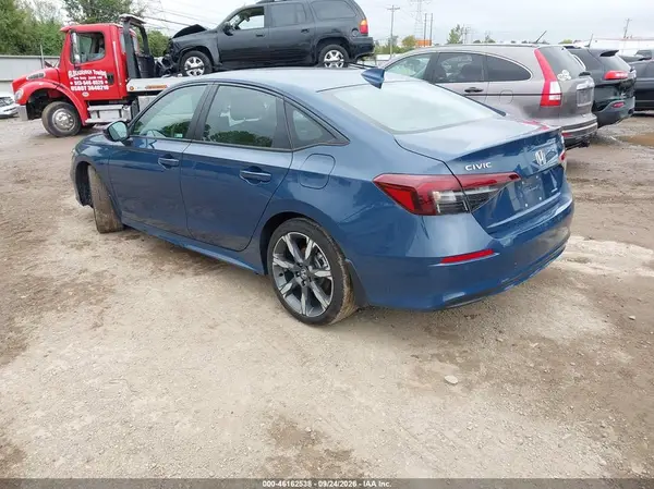 2HGFE4F82SH354327 — 2025 Honda Civic, фото 3 с аукциона IAAI, Передняя часть