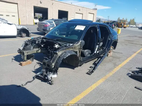 2HGFE4F86SH338423 — 2025 Honda Civic, фото 2 с аукциона IAAI, STRIP