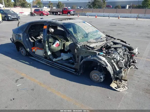 2HGFE4F89SH304752 — 2025 Honda Civic, Биологическая или химическая опасность (Biohazard), фото до ремонта