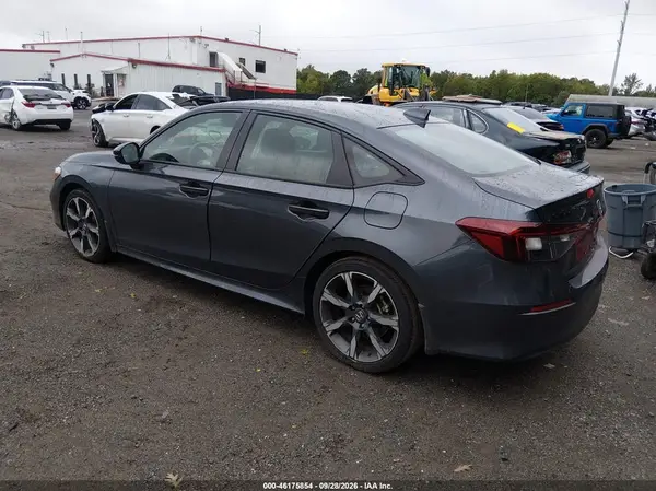 2HGFE4F82TH318266 — 2026 Honda Civic, фото 3 с аукциона IAAI, Не указано
