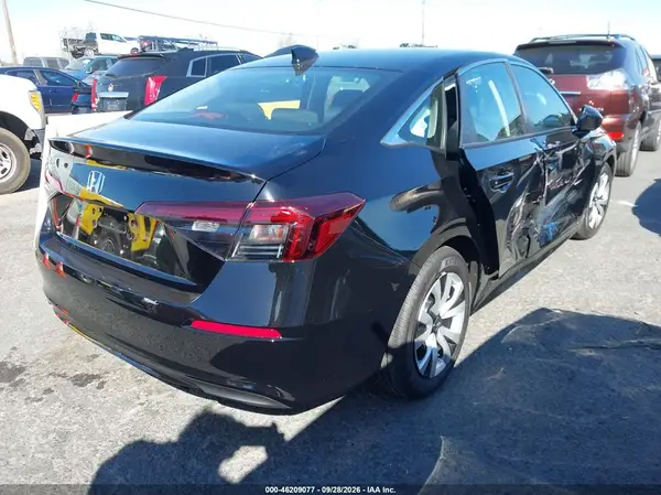 2HGFE2F29TH621318 — 2026 Honda Civic, фото 4 с аукциона IAAI, Правый бок