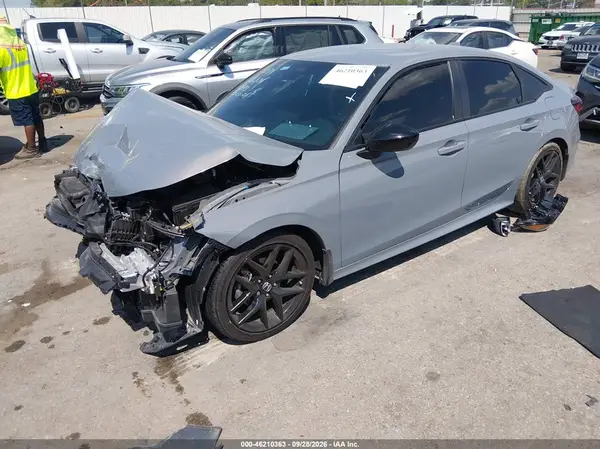2HGFE2F59TH519673 — 2026 Honda Civic, фото 2 с аукциона IAAI, Передняя часть