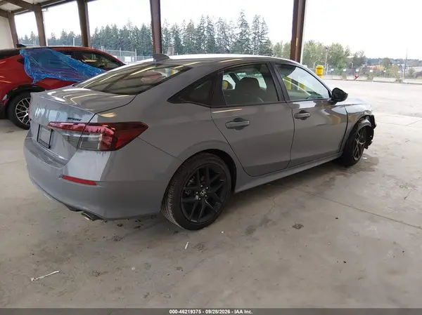 2HGFE2F59TH563821 — 2026 Honda Civic, фото 4 с аукциона IAAI, Передняя часть справа