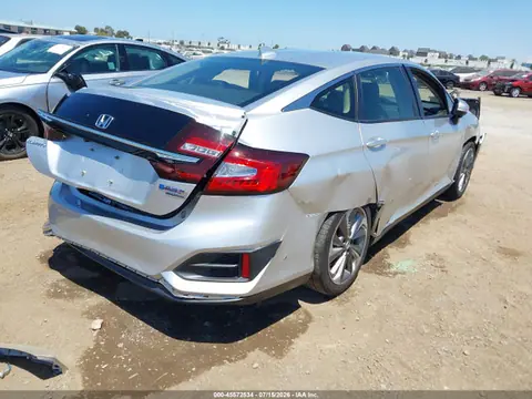 2019 Honda Clarity Plug-in Hybrid Touring VIN JHMZC5F30KC001744 фото 4