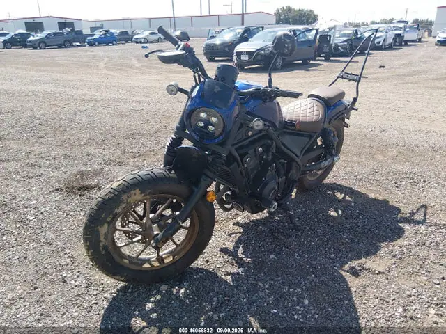 MLHPC561XS5801105 — 2025 Honda CMX500 A2, фото 2 с аукциона IAAI 30.09.2026, Повреждения со всех сторон