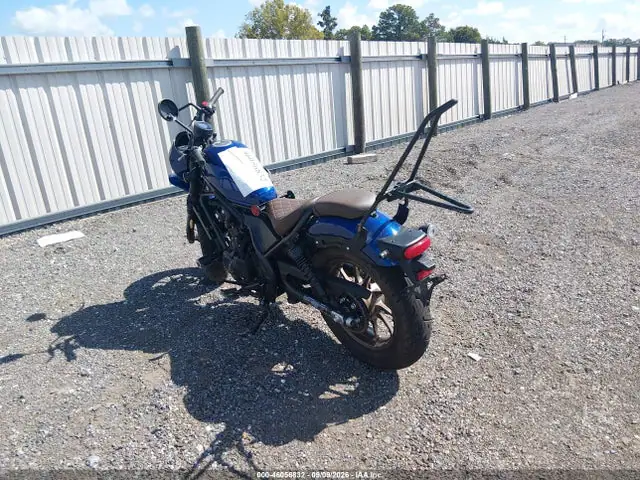 MLHPC561XS5801105 — 2025 Honda CMX500 A2, фото 3 с аукциона IAAI 30.09.2026, Повреждения со всех сторон