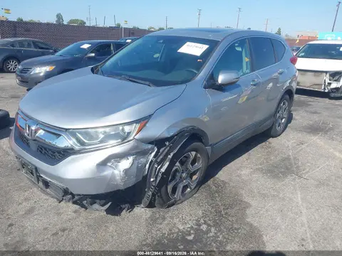 2019 Honda CR-V EX VIN 5J6RW1H55KA003849 фото 2