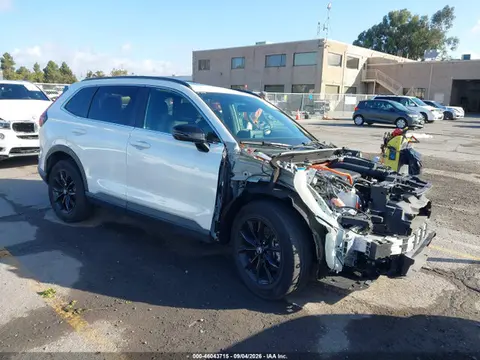 7FARS5H50RE009072 — 2024 Honda CR-V Hybrid Sport, Передняя часть (Front End), фото до ремонта