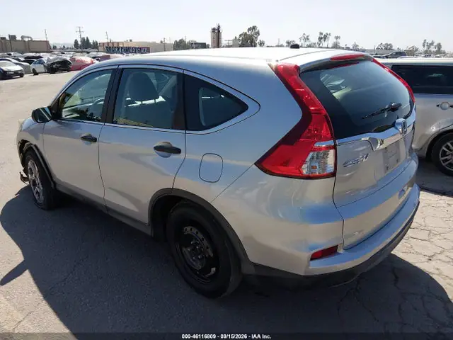 3CZRM3H35FG706424 — 2015 Honda CR-V LX, фото 3 с аукциона IAAI 30.09.2026, Передняя часть