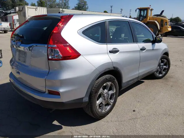 3CZRM3H35FG706424 — 2015 Honda CR-V LX, фото 4 с аукциона IAAI 30.09.2026, Передняя часть