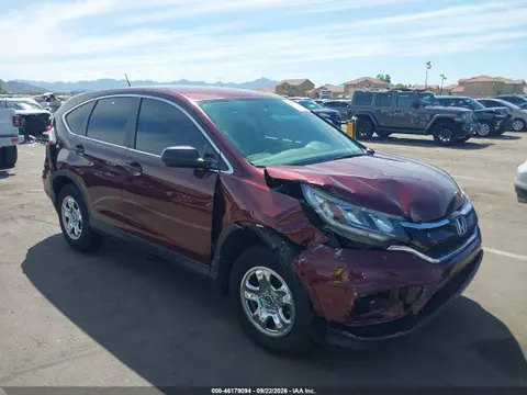 5J6RM4H34FL015426 — 2015 Honda CR-V LX, Передняя часть справа (Right Front), фото до ремонта
