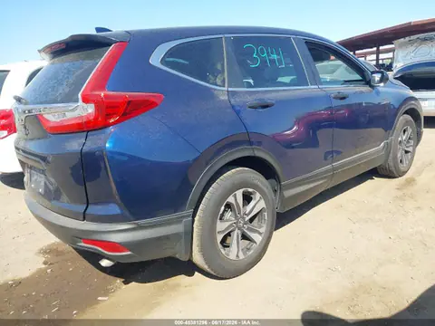 2017 Honda CR-V LX VIN 7FARW5H38HE010021 фото 4