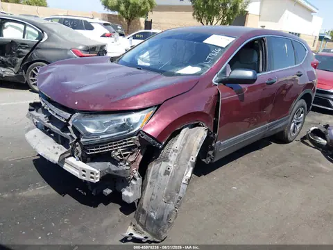 2018 Honda CR-V LX VIN 2HKRW5H37JH413605 фото 2