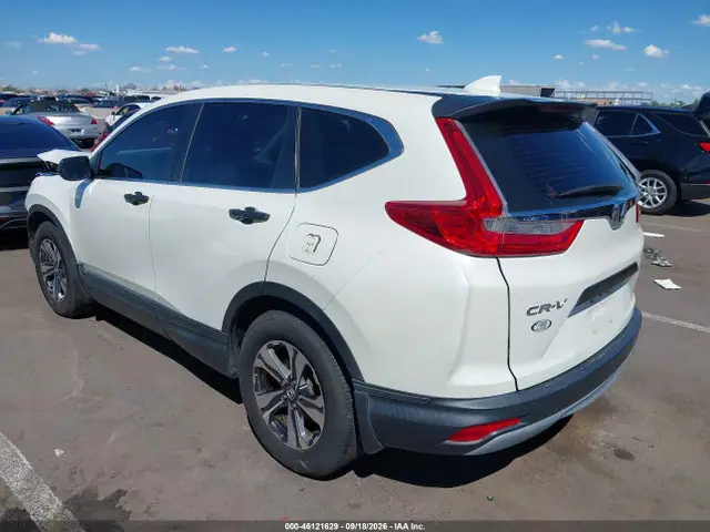 2HKRW5H33JH411818 — 2018 Honda CR-V LX, фото 3 с аукциона IAAI 13.10.2026, Передняя часть слева