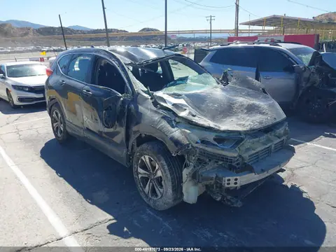 2HKRW5H39JH403819 — 2018 Honda CR-V LX, Опрокидывание (Rollover), фото до ремонта
