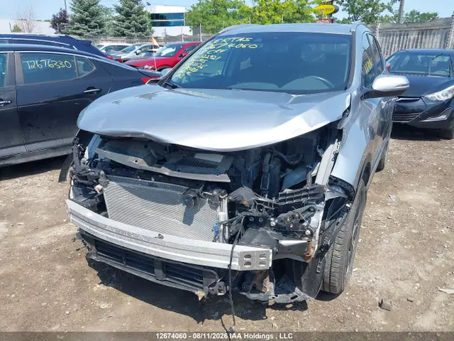 2HKRW2H94JH122921 — 2018 Honda CR-V Touring, фото 2 с аукциона IAAI 29.09.2026, Передняя часть