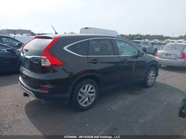 2HKRM4H55FH114039 — 2015 Honda CR-V, фото 4 с аукциона IAAI 13.10.2026, Передняя часть
