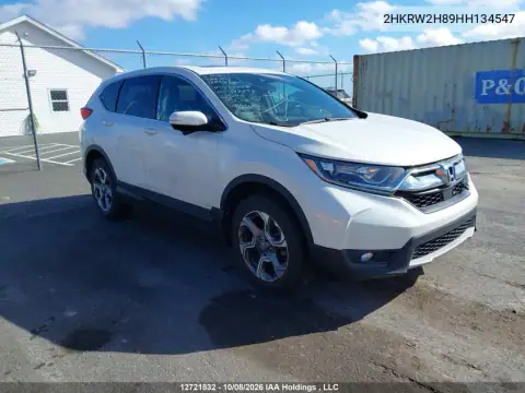 2HKRW2H89HH134547 — 2017 Honda CR-V, Задняя часть, фото до ремонта