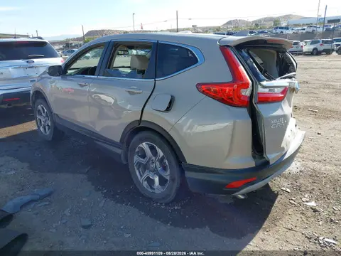 2018 Honda CR-V VIN 5J6RW2H82JL021888 фото 3