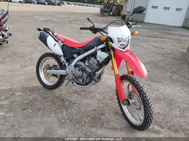 MLHMD4420J5100173 — 2018 Honda CRF250 L/Rl, Передняя часть слева (Left Front), фото до ремонта