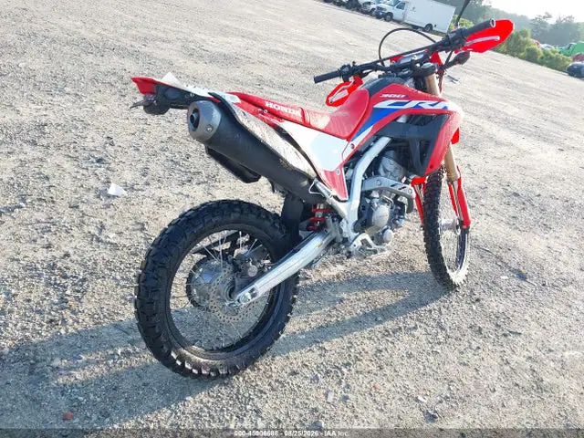 MLHND1617R5301037 — 2024 Honda CRF300 L, фото 4 с аукциона IAAI 30.09.2026, Передняя часть слева