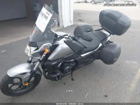 2016 Honda Ctx700 N VIN JH2RC6805GK200092 фото 3