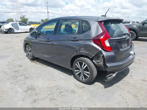2018 Honda FIT EX VIN 3HGGK5H83JM719890 фото 3