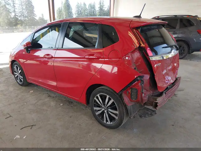 3HGGK5H82KM751151 — 2019 Honda FIT EX, фото 3 с аукциона IAAI 30.09.2026, Задняя часть