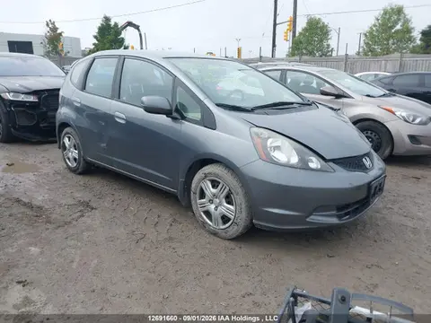 LUCGE8H5XE3003049 — 2014 Honda FIT LX, Передняя часть (Front), фото до ремонта