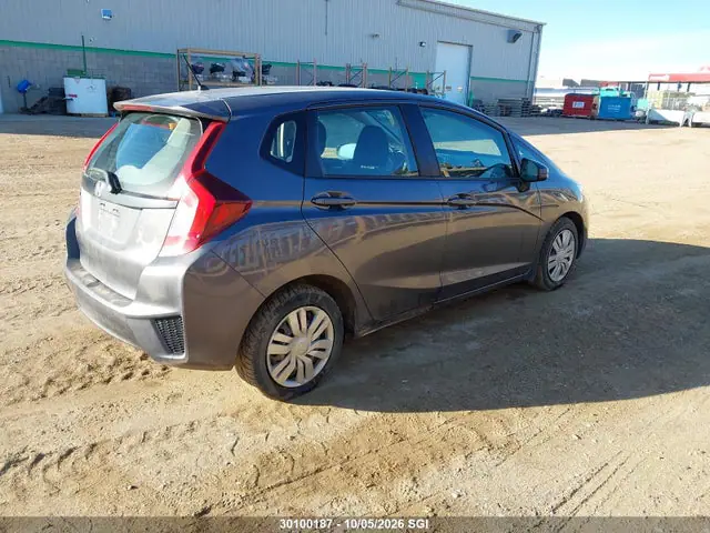 3HGGK5H50FM104470 — 2015 Honda FIT LX, фото 4 с аукциона IAAI 13.10.2026, Град