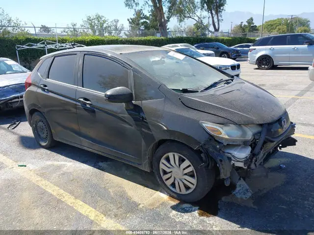 3HGGK5H52FM750061 — 2015 Honda FIT LX, Передняя часть (Front End), фото до ремонта
