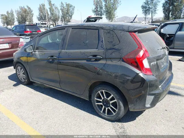 3HGGK5H52FM750061 — 2015 Honda FIT LX, фото 3 с аукциона IAAI 13.10.2026, Передняя часть