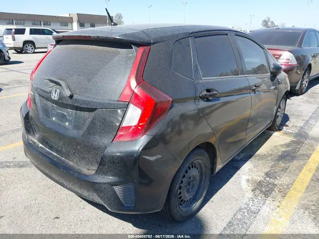 3HGGK5H52FM750061 — 2015 Honda FIT LX, фото 4 с аукциона IAAI 13.10.2026, Передняя часть