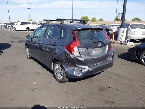 2015 Honda FIT LX VIN 3HGGK5H53FM714332 фото 3