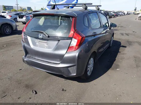 2015 Honda FIT LX VIN 3HGGK5H53FM714332 фото 4