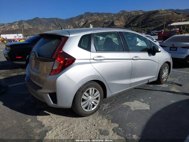 3HGGK5H5XFM748736 — 2015 Honda FIT LX, фото 4 с аукциона IAAI 14.10.2026, Передняя часть