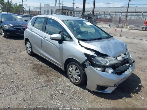 JHMGK5H53GX016120 — 2016 Honda FIT LX, Передняя часть (Front End), фото до ремонта