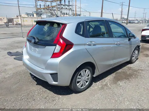 2016 Honda FIT LX VIN JHMGK5H53GX016120 фото 4