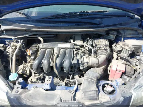 2016 Honda FIT LX VIN JHMGK5H52GS010080 фото 10