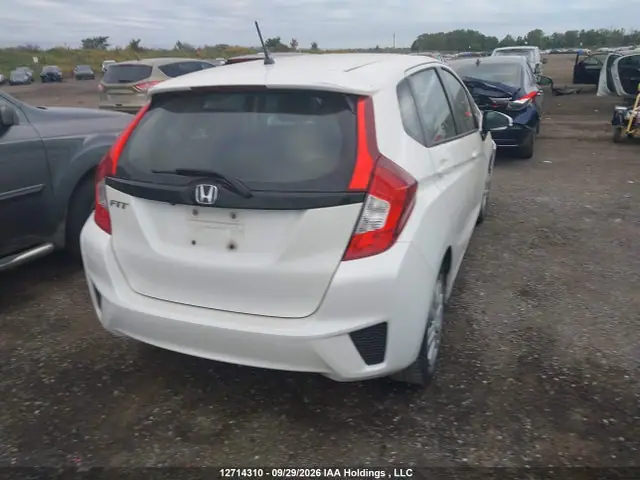 3HGGK5H51HM103153 — 2017 Honda FIT LX, фото 4 с аукциона IAAI 13.10.2026, Передняя часть