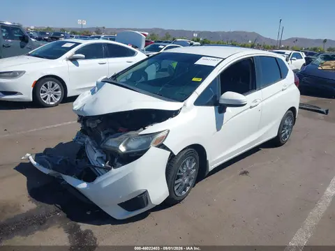 2017 Honda FIT LX VIN JHMGK5H56HS000931 фото 2