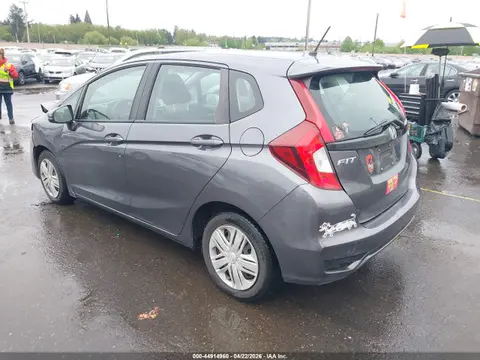 2018 Honda FIT LX VIN 3HGGK5H44JM721256 фото 3