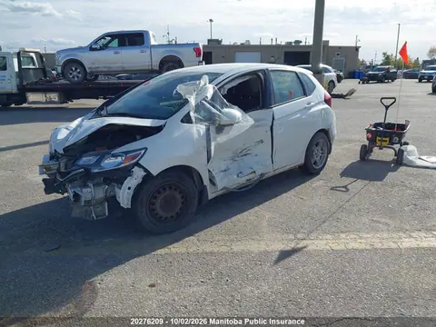 2019 Honda FIT LX VIN 3HGGK5H59KM102811 фото 2