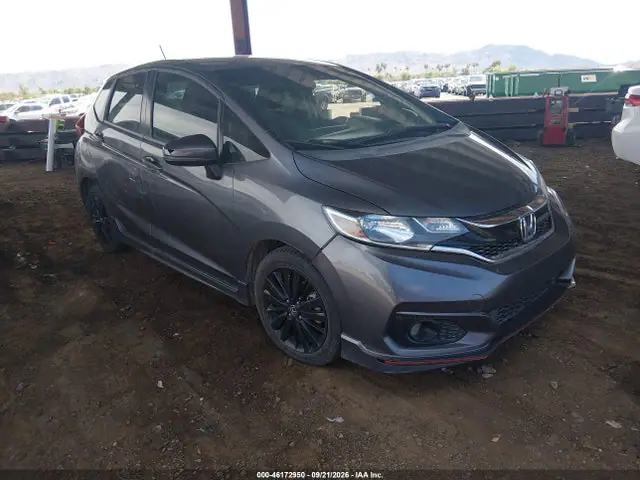 3HGGK5H69JM729760 — 2018 Honda Fit Sport, Естественный износ (Normal Wear & Tear), фото до ремонта