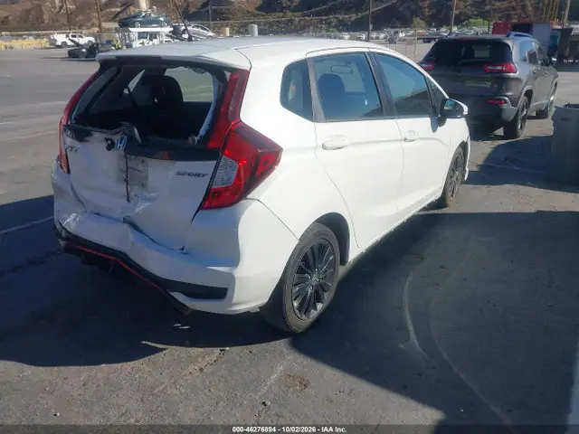 3HGGK5H65JM700286 — 2018 Honda Fit Sport, фото 4 с аукциона IAAI 14.10.2026, Задняя часть