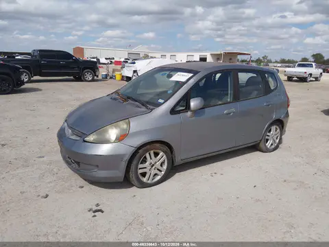 2008 Honda Fit Sport VIN JHMGD386X8S006139 фото 13