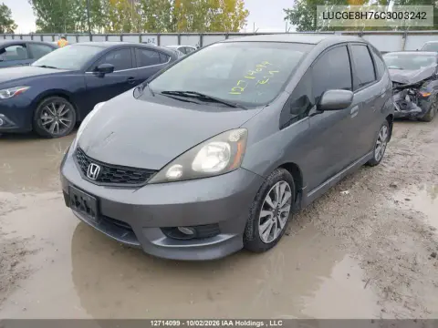 2012 Honda Fit VIN LUCGE8H76C3003242 фото 3